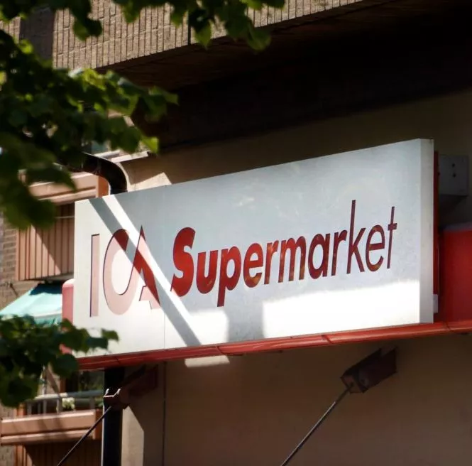 ICA-skandalen - 18 personer åtalas för Insiderbrott