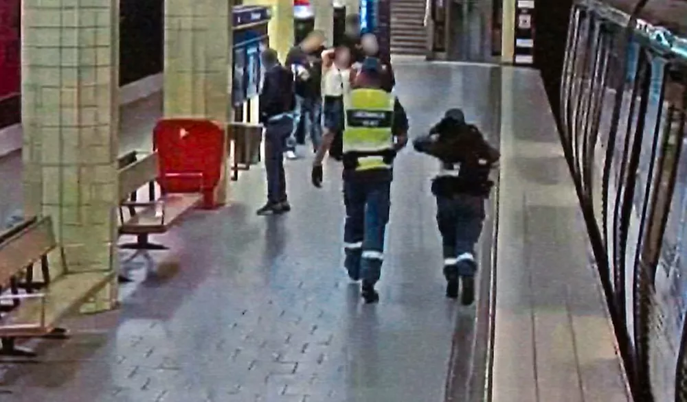 Dom: Ordningsvakter döms efter Juhas död på tunnelbana 