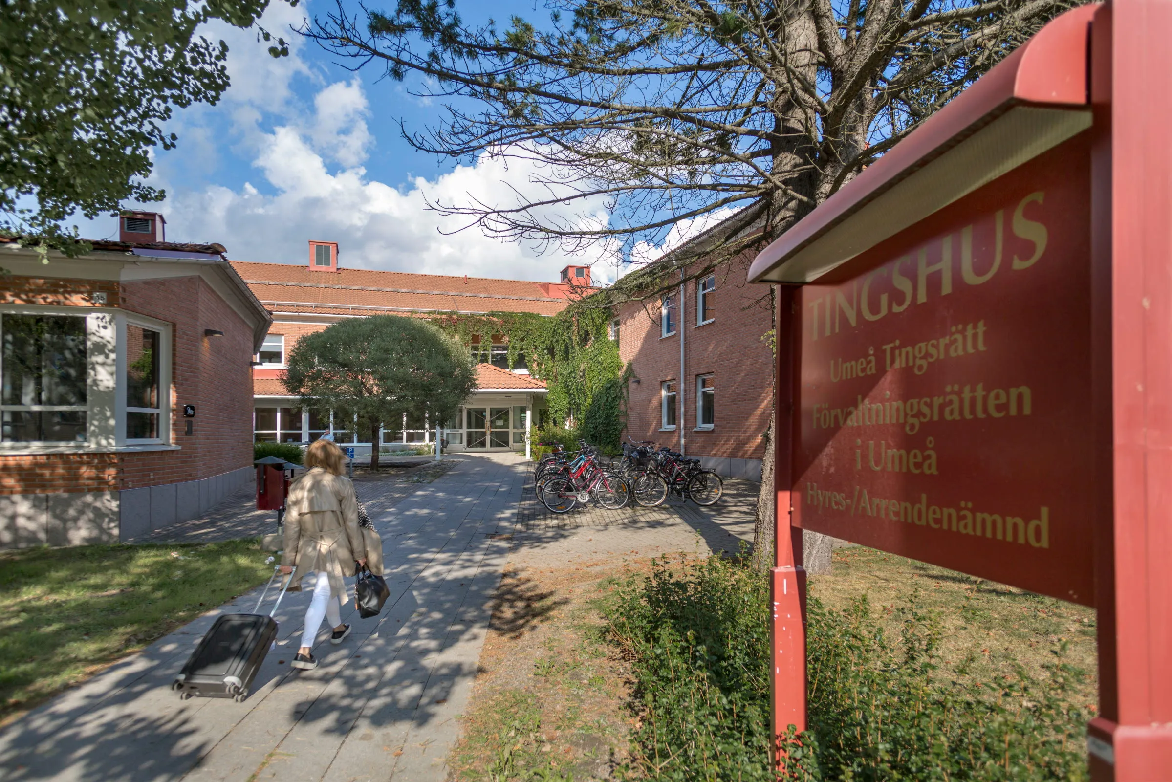 Vårdare rakade äldre kvinnas underliv – döms till fängelse